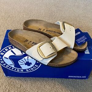 NWT Birkenstock Madrid Big Buckle Ecru - Size 36